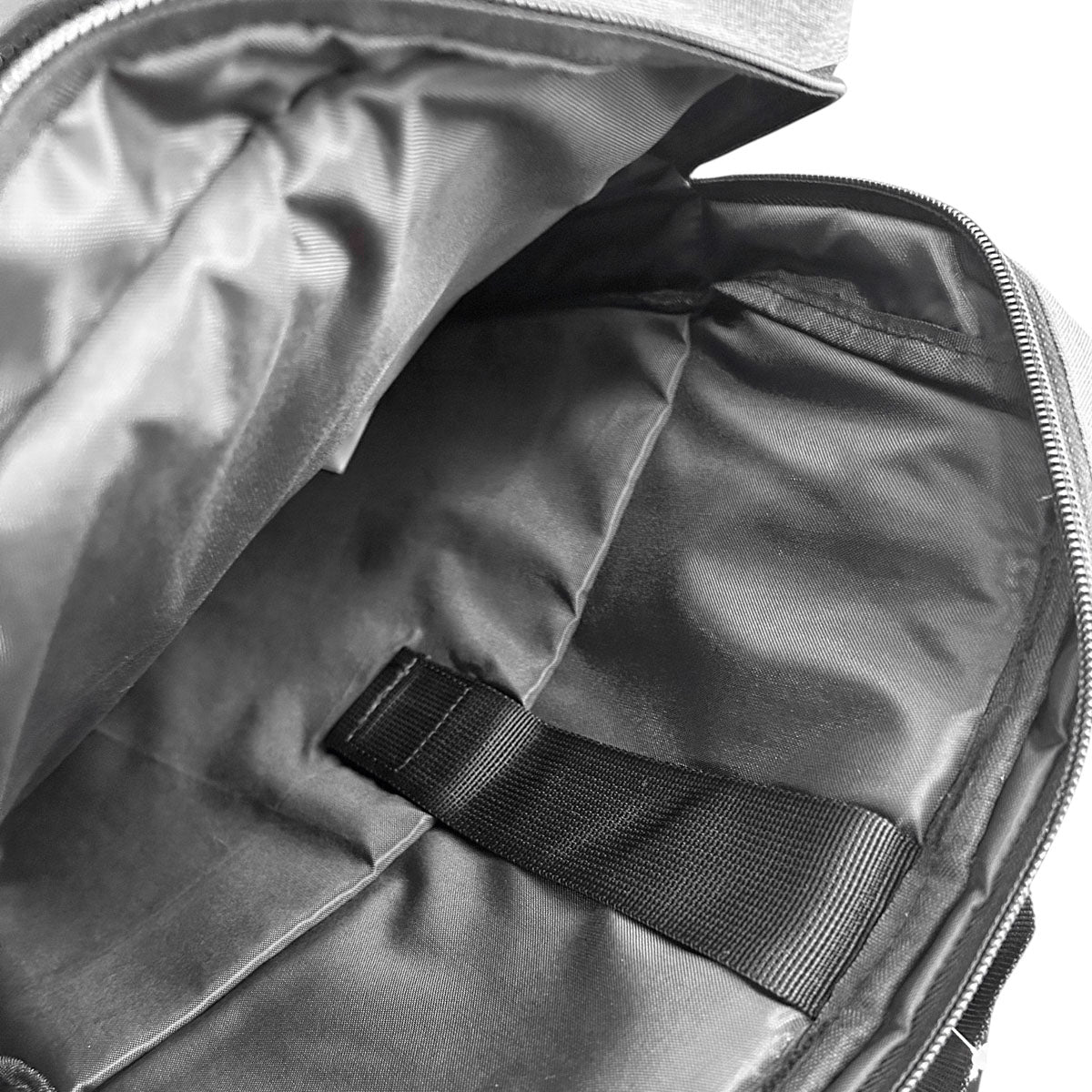 Mochila Charly 8068216 Unisex Sport Training Gris Negro