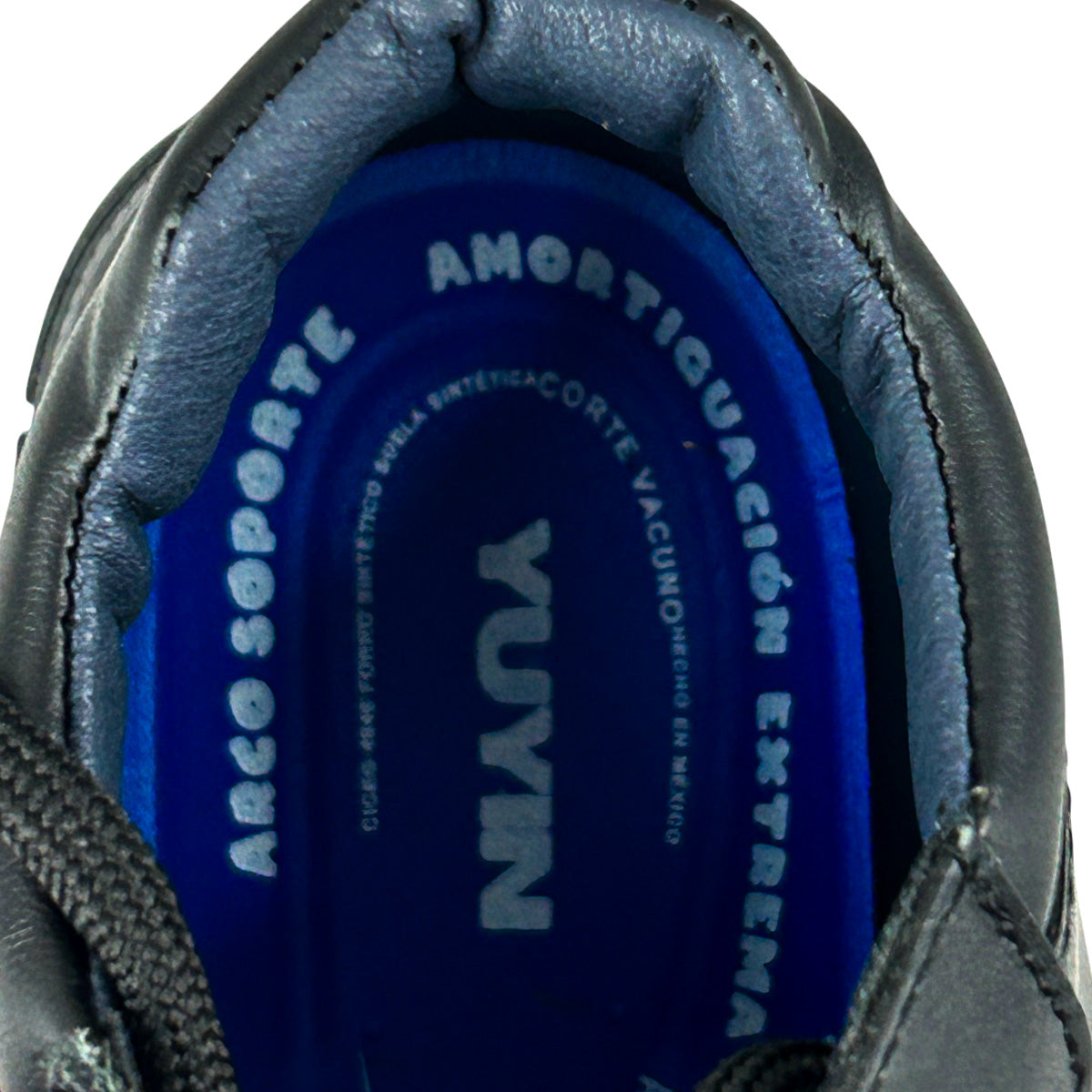 Botas Escolares Niño Yuyin 26420 Agujeta Piel Negro 22-25