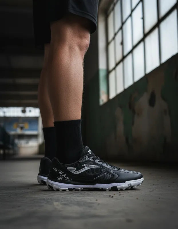 Tenis Fútbol Rápido Hombre Joma Ligw2401tf Turf Negro Oro