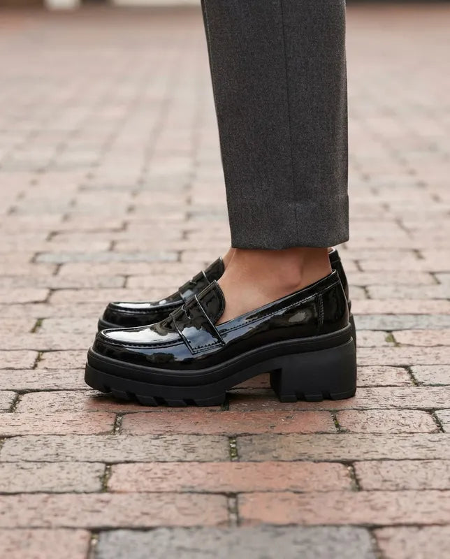 Mocasines Greenlove Mujer 96370 Charol Negro Plataforma